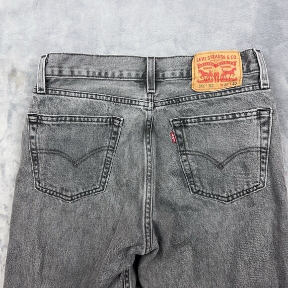 Levi's 550 92 Jeans Mens Tag Size 29X32 (Fits 27X29) Gray Denim Relaxed Fit - Picture 4 of 14